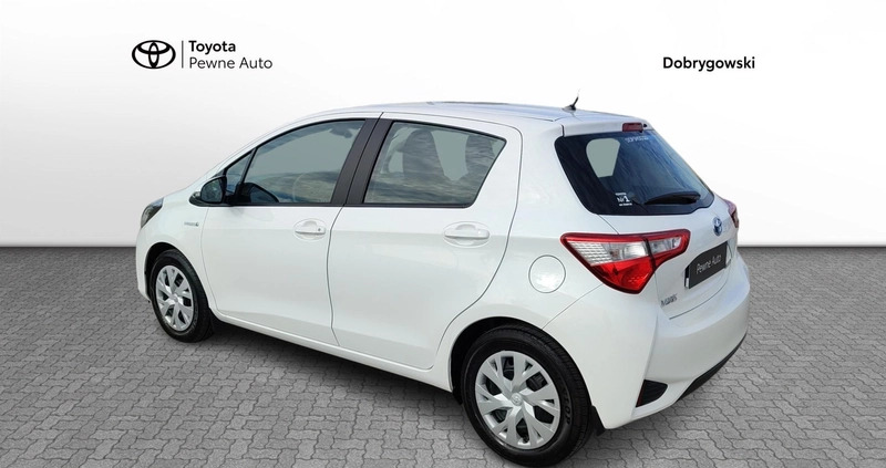 Toyota Yaris cena 67900 przebieg: 26470, rok produkcji 2019 z Wołów małe 301